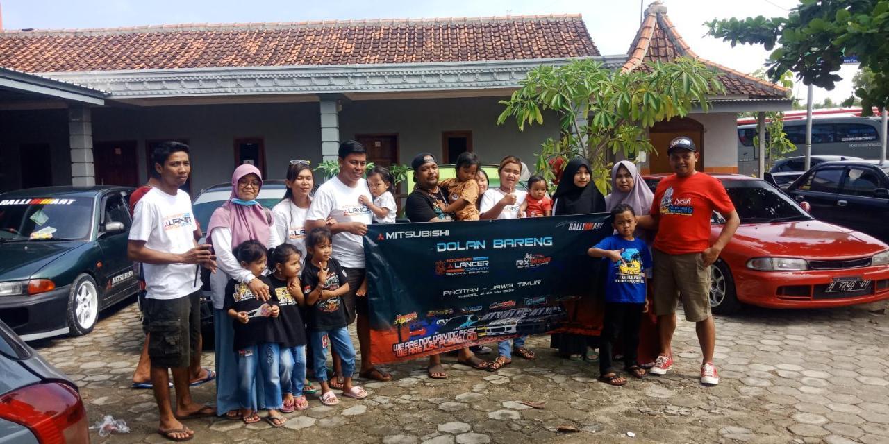 Platar Ombo Homestay Kalak Luaran gambar